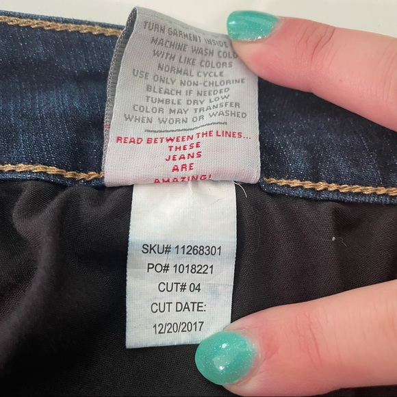 Torrid size 20 denim shorts - Picture 6 of 6